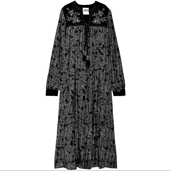 Embroidered Printed Kimono - Picture 5 of 12